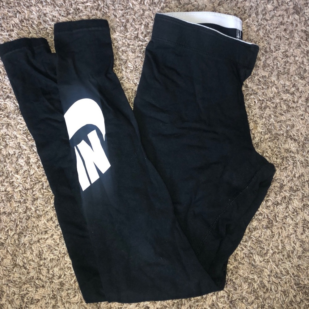 Nike leggings